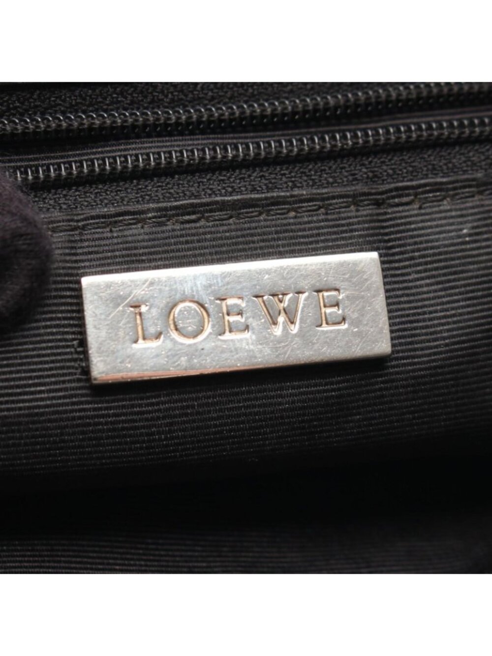 Loewe Shoulder Bag Anagram Leather - Picture 4 of 8